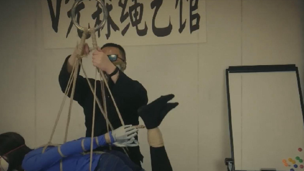 高科技重塑繩藝視頻，傳統藝術(shù)與現代生活的完美融合