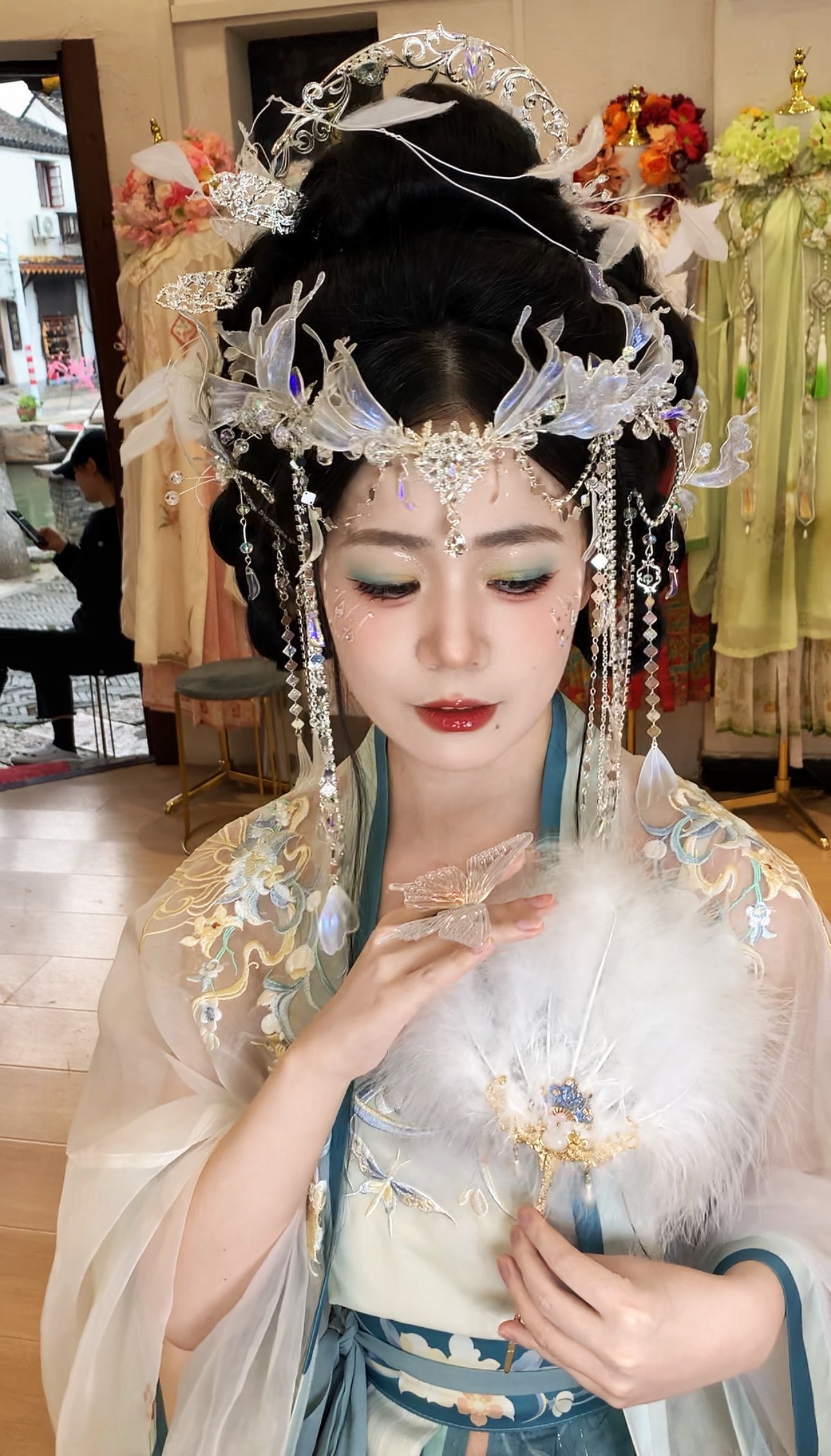 最新古裝造型，回溯背景、影響與地位，引領(lǐng)時(shí)尚風(fēng)潮