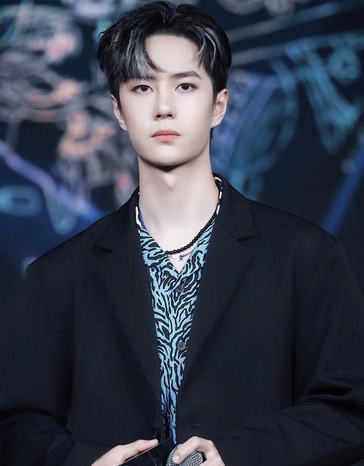 最新挑染發(fā)色觀(guān)點(diǎn)論述，時(shí)尚潮流的發(fā)色新選擇