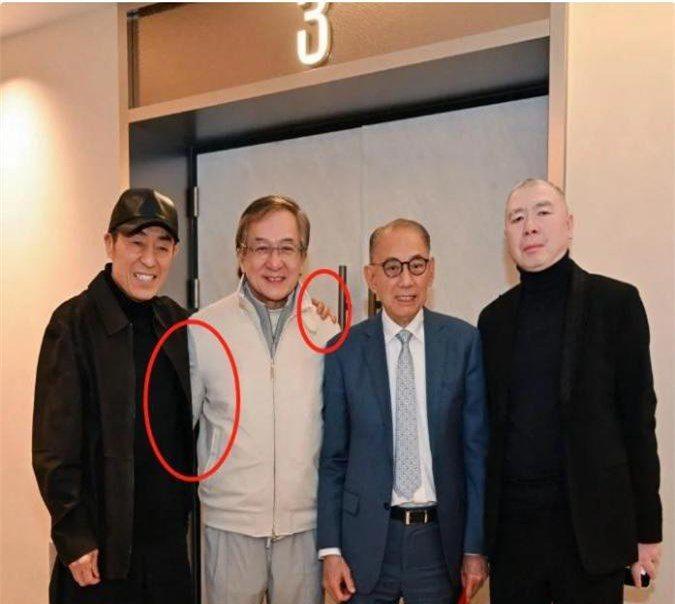 成龍最新動(dòng)態(tài)揭秘，小巷深處的驚喜探索之旅（2025年）