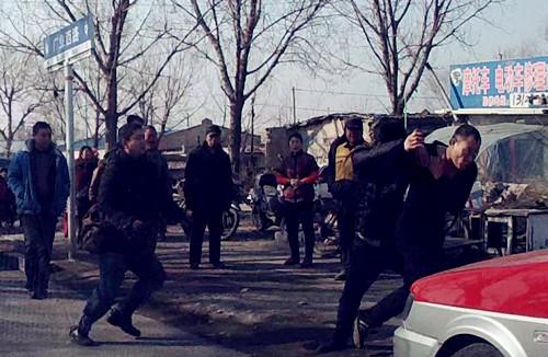 沈陽(yáng)溫情日常背后的沖突與友情的誕生，一場(chǎng)誤會(huì )引發(fā)的打架傷人事件