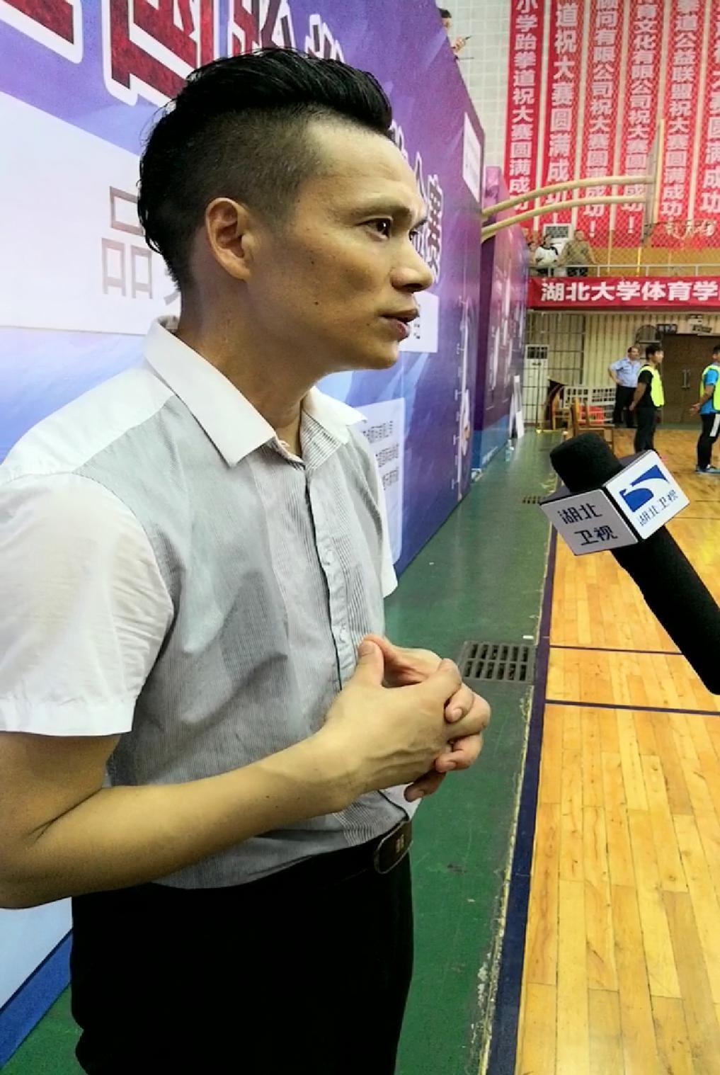 武漢最新實(shí)況，城市溫情與友情的溫馨小插曲