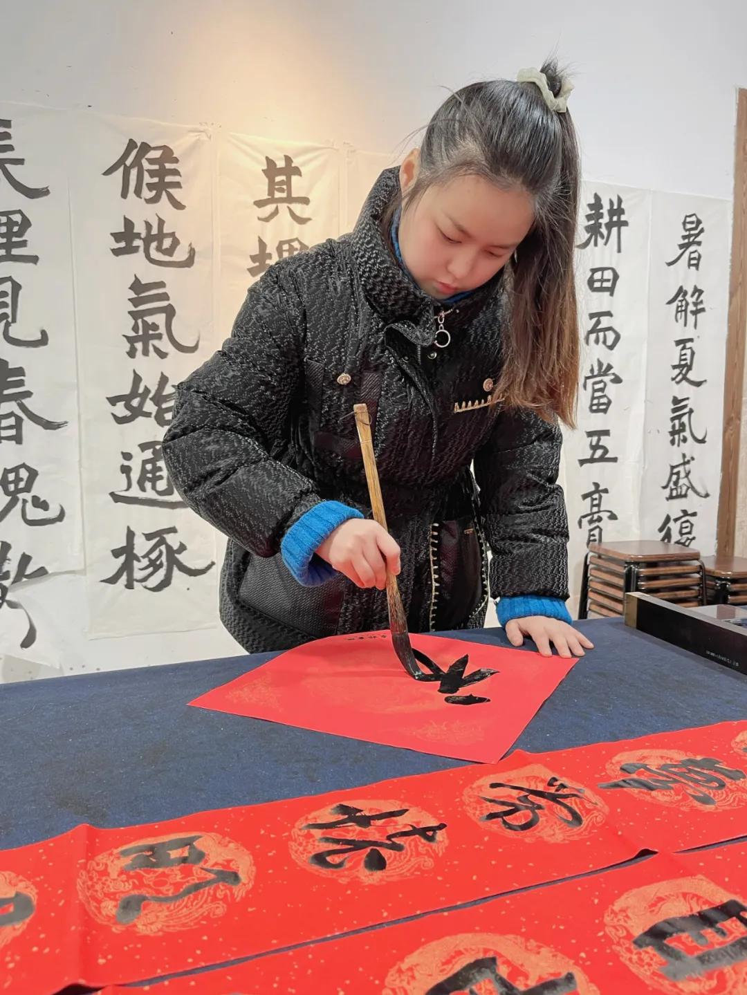 花社區最新動(dòng)態(tài)，機遇綻放與自我成長(cháng)的魔力