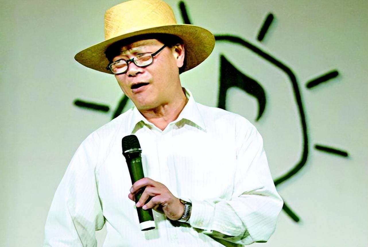 邱晨的最新動(dòng)態(tài)，變化中的力量鑄就自信與成就之路