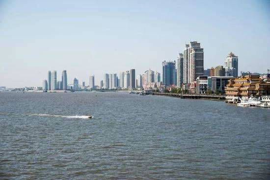 丹東市最新區，時(shí)代印記與發(fā)展見(jiàn)證