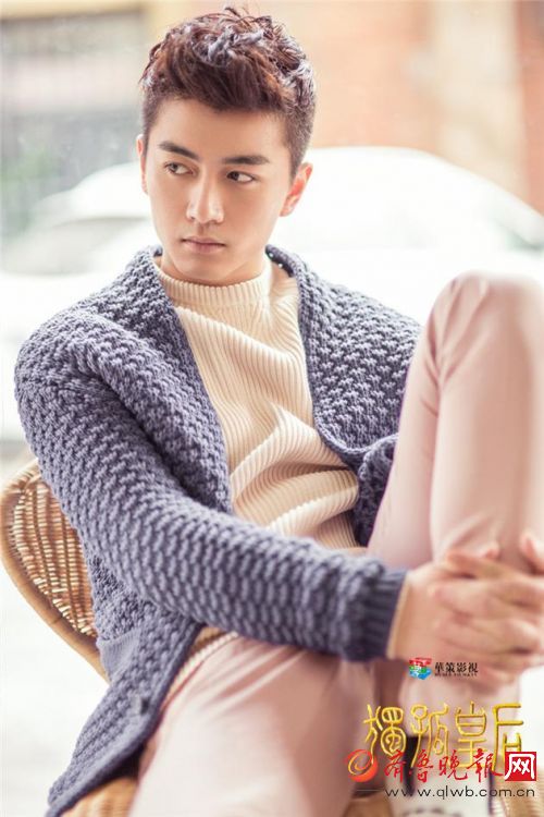 陳曉最新璀璨星光海報，時(shí)代印記展現風(fēng)采