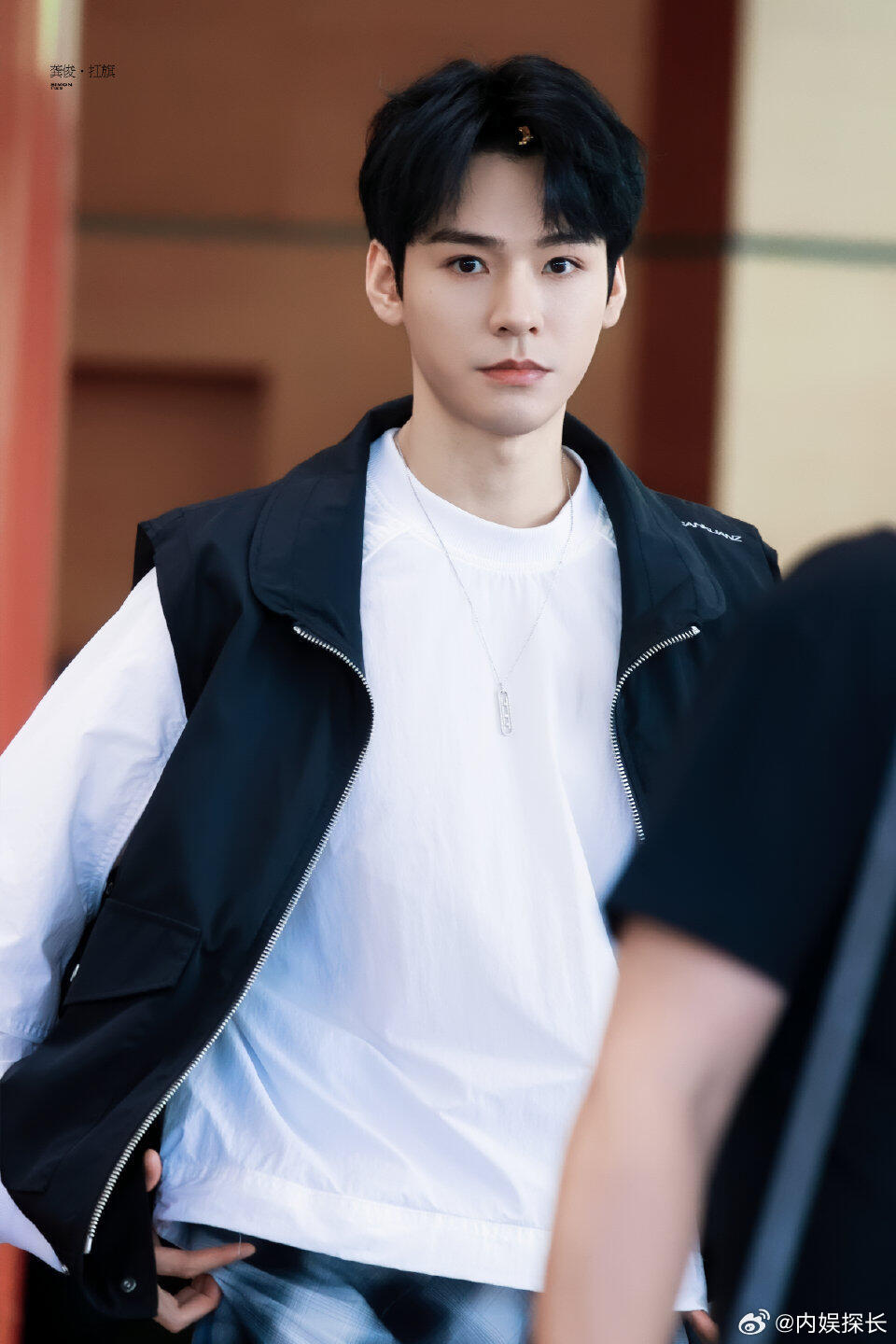 龔俊最新綜藝錄制，科技盛宴，體驗前沿生活的精彩瞬間