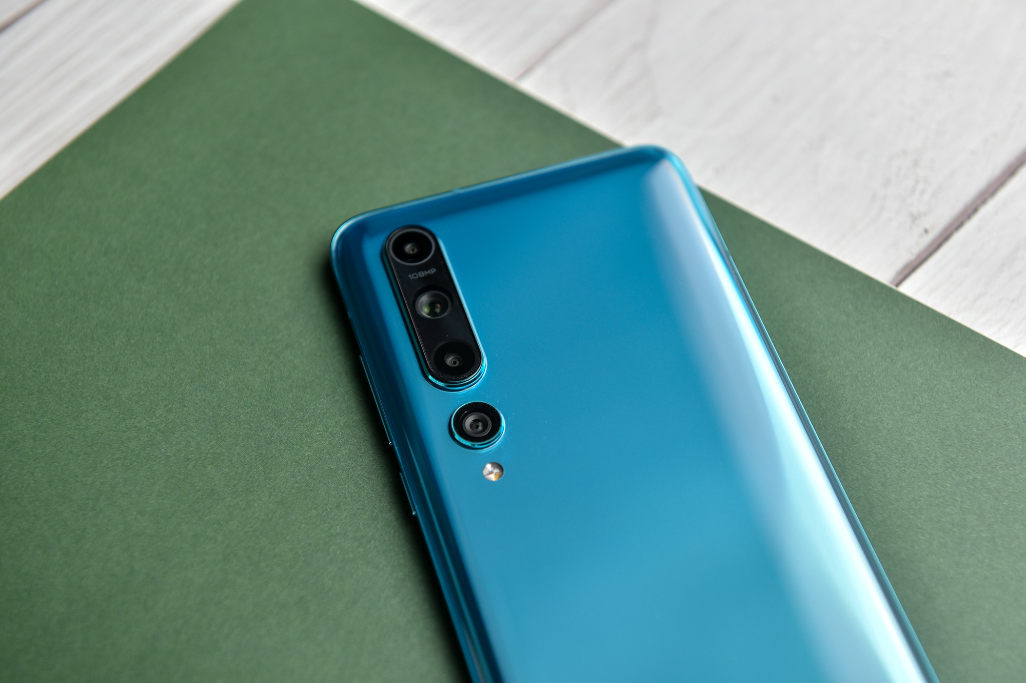 重磅推薦，全新小米10，令人愛(ài)不釋手的旗艦之選！